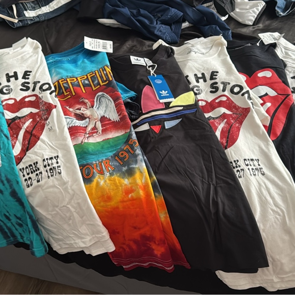 Graphic T-Shirts